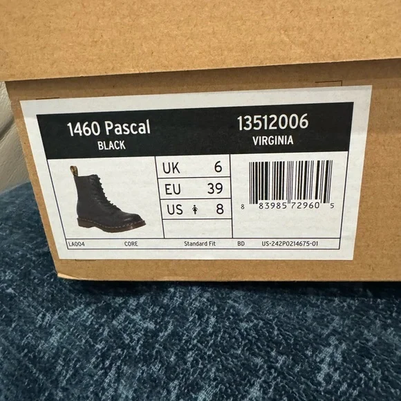 Dr. Martens Black Leather Women's Boots - 1460 Pascal - Picture 9 of 9